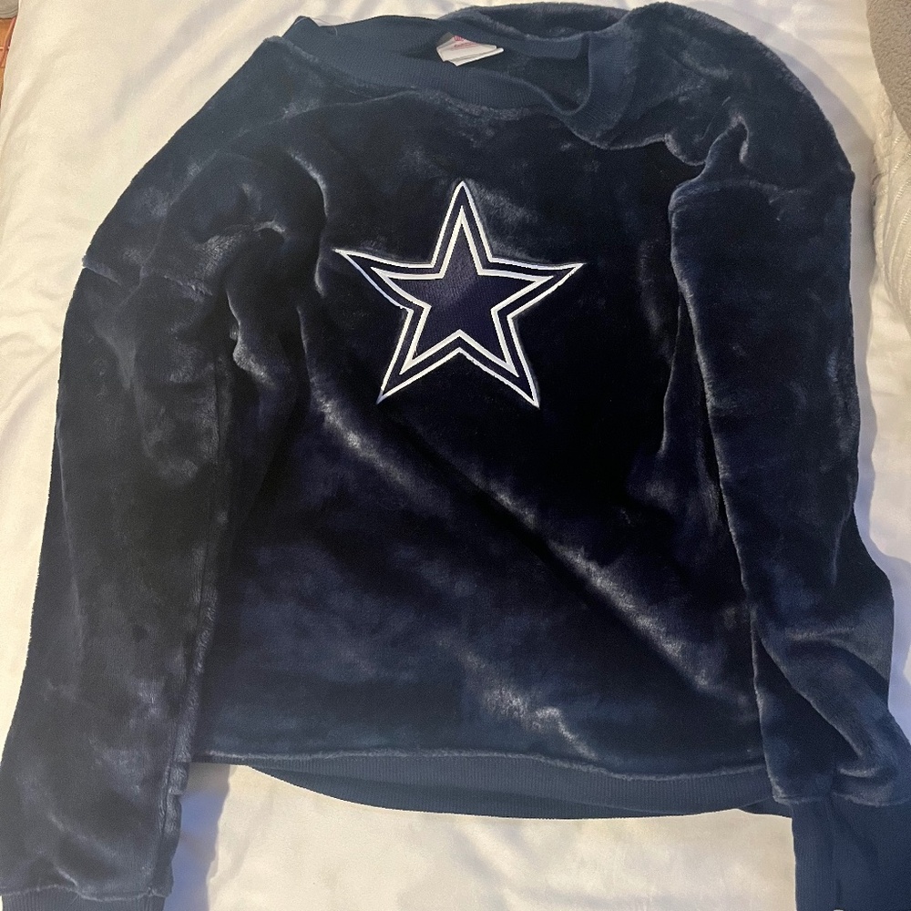 Cowboys Fluffy Sweatshirt